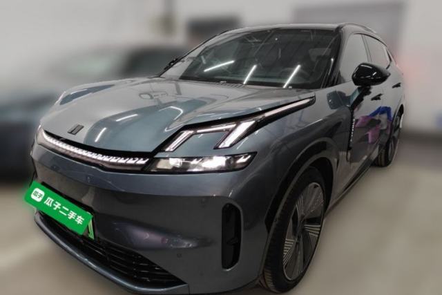 Used Lynk & Co 08 EM-P 2025 220 km All-Wheel-Drive Performance Halo