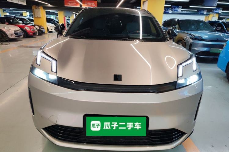 Used Lynk & Co 08 EM-P 2025 245km Ultra-Long Range Halo Exterior 1