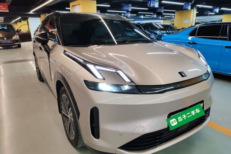 Used Lynk & Co 08 EM-P 2025 245km Ultra-Long Range Halo Exterior 2
