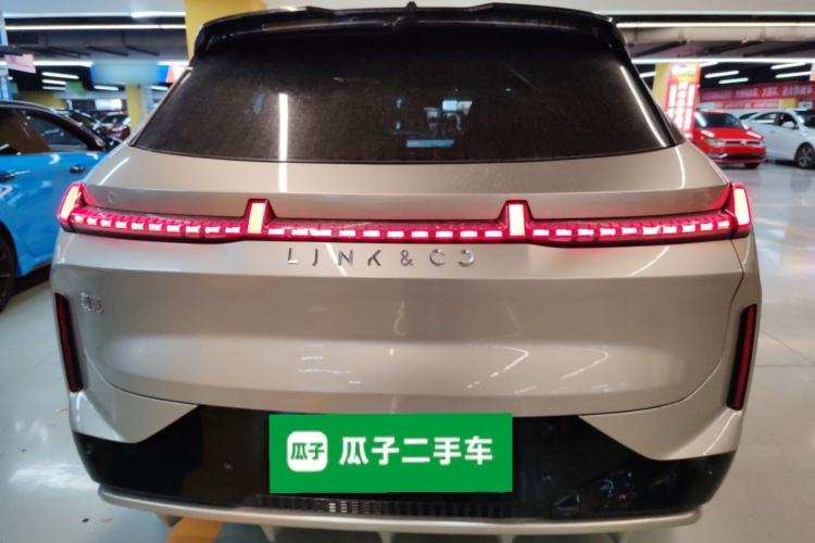 Used Lynk & Co 08 EM-P 2025 245km Ultra-Long Range Halo Exterior 4