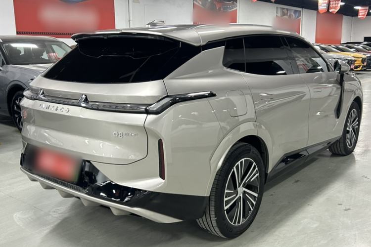 Used Lynk & Co 08 EM-P 2025 120km Long-Range Pro Exterior 4