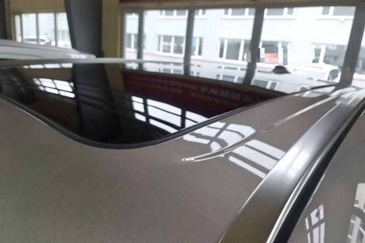 Used Lynk & Co 08 EM-P 2025 120km Long-Range Pro Roof