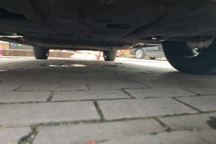 Used Lynk & Co 08 EM-P 2025 120km Long-Range Halo Chassis Front