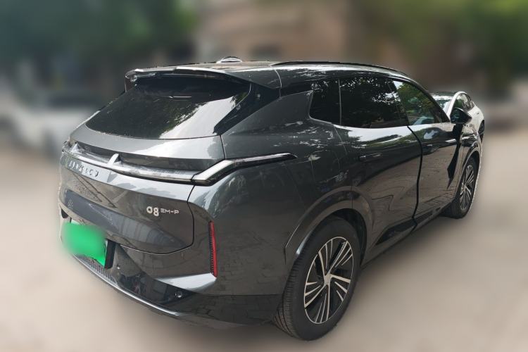 Used Lynk & Co 08 EM-P 2025 120km Long-Range Halo Rear Right 45 Deg