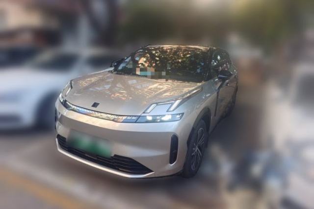 Used Lynk & Co 08 EM-P 2025 120km Long-Range Plus