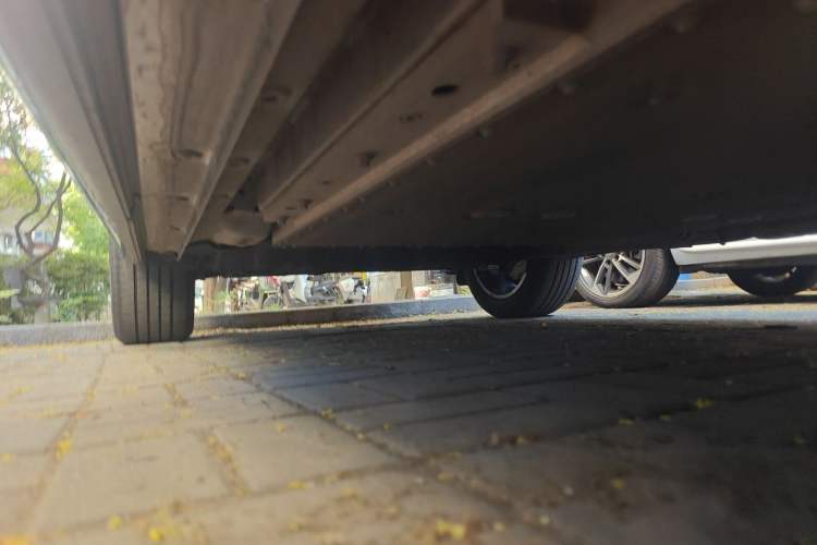 Used Lynk & Co 08 EM-P 2025 120km Long-Range Plus Chassis Front Right