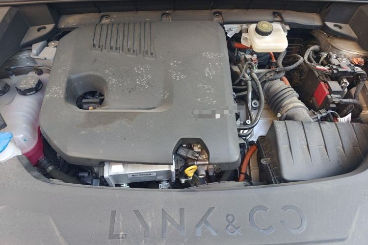 Used Lynk & Co 08 EM-P 2025 120km Long-Range Plus Engine Bay
