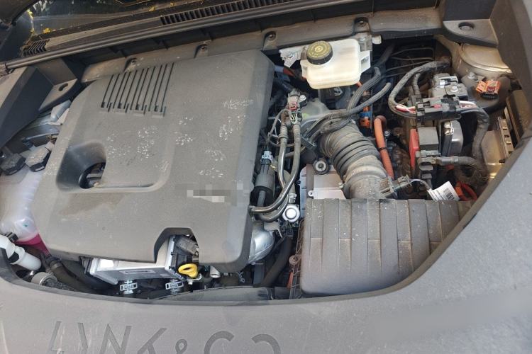 Used Lynk & Co 08 EM-P 2025 120km Long-Range Plus Engine Bay Left