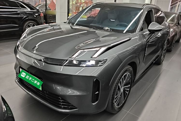 Lynk & Co 08 EM-P 2025 120km Long-Range Pro