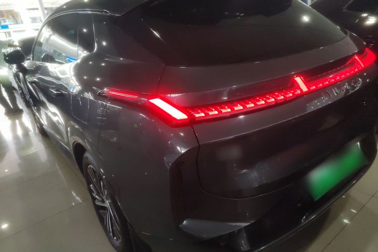 Used Lynk & Co 08 EM-P 2025 245 km Ultra-Long Range Pro Exterior 2
