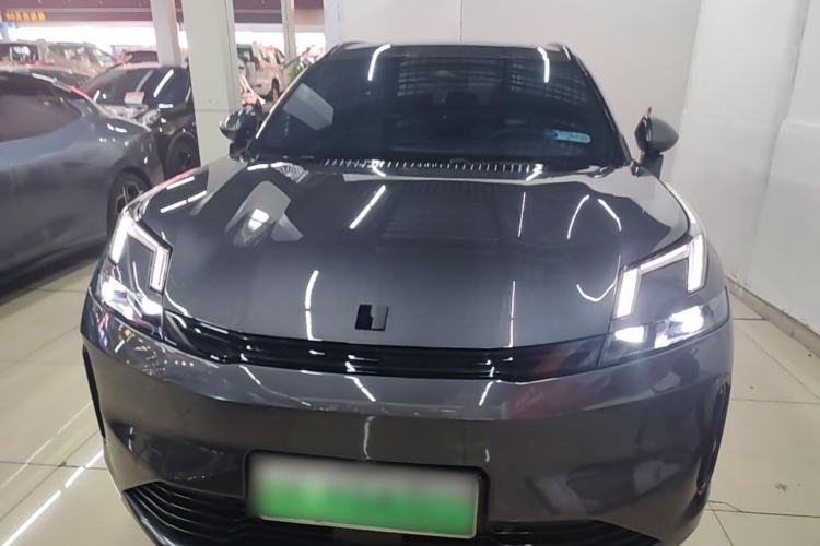 Used Lynk & Co 08 EM-P 2025 120km Long-Range Pro Front