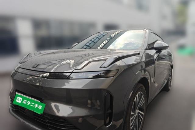 Lynk & Co 08 EM-P 2025 120km Long-Range Pro de segunda mano