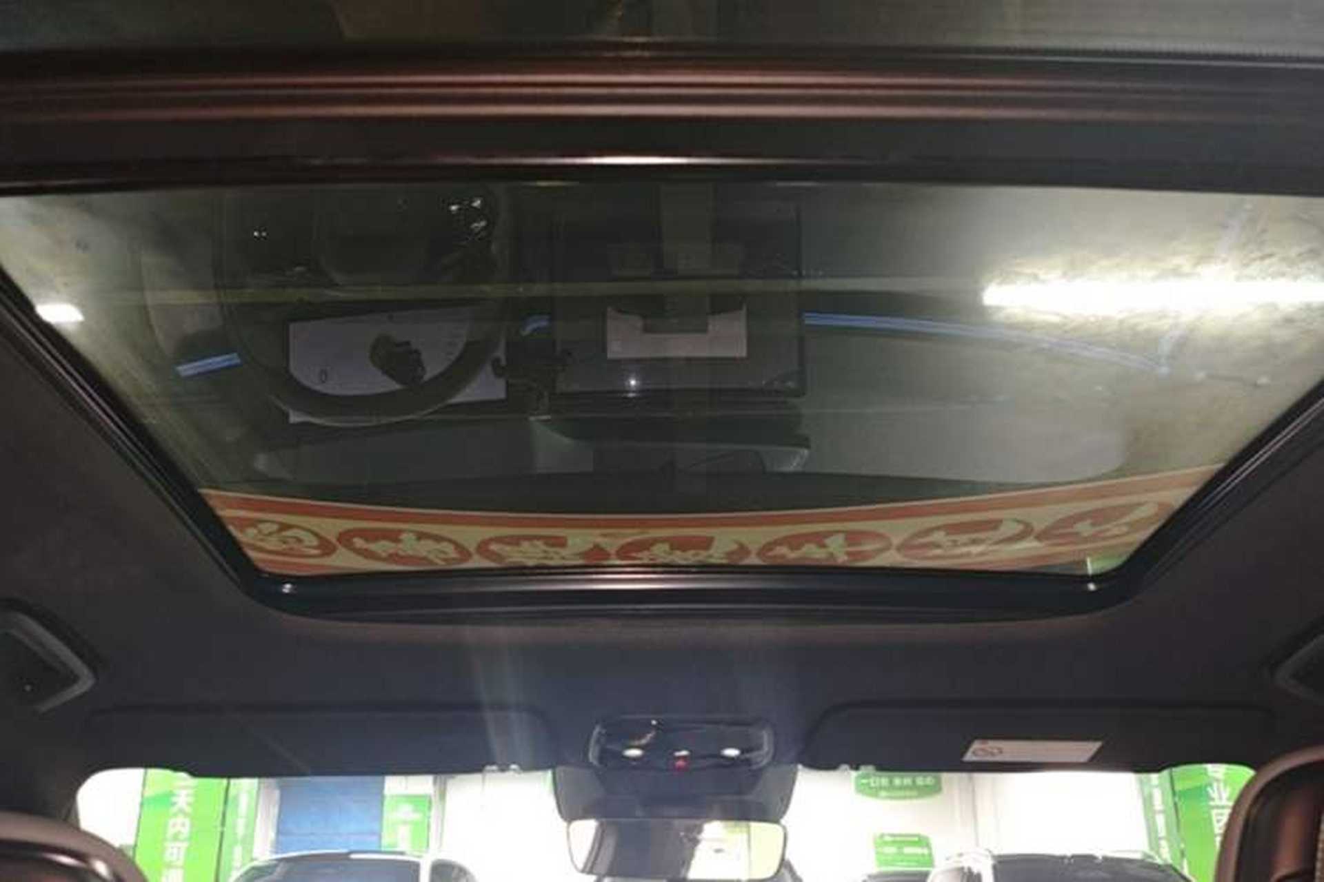 Used Lynk & Co 08 EM-P 2025 120km Long-Range Plus Headliner