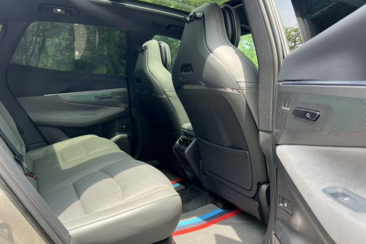 Used Lynk & Co 08 EM-P 2025 120km Long-Range Pro Interior 5