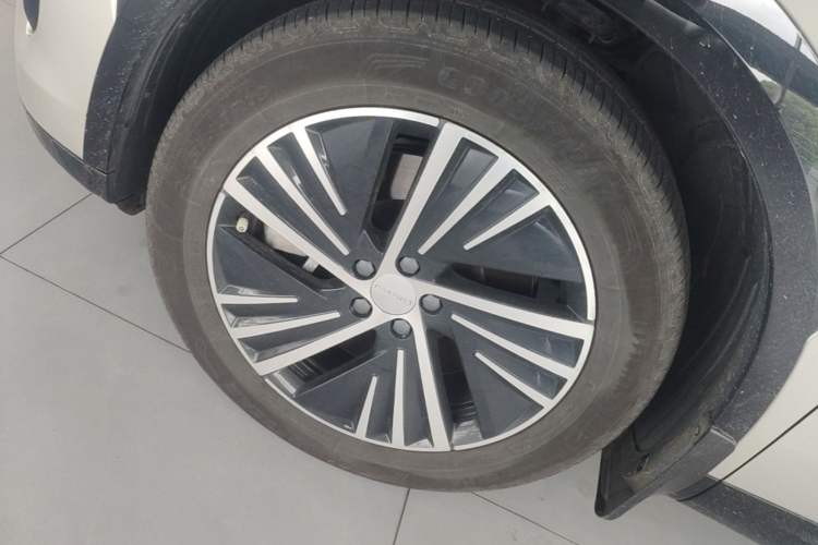 Used Lynk & Co 08 EM-P 2025 245km Ultra-Long Range Halo Left Front Wheel Hub
