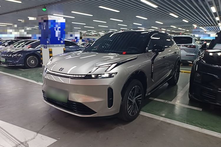 Lynk & Co 08 EM-P 2025 120km Long-Range Halo
