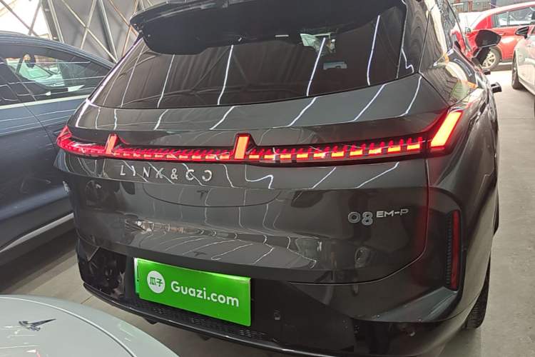 Used Lynk & Co 08 EM-P 2025 120km Long-Range Halo Rear
