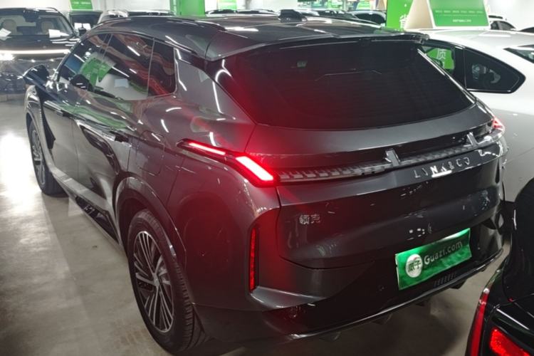 Used Lynk & Co 08 EM-P 2025 120km Long-Range Plus Rear Left 45 Deg