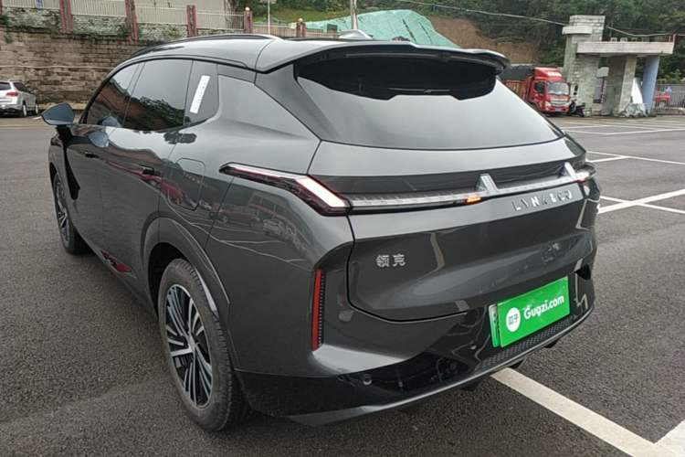 Used Lynk & Co 08 EM-P 2025 120km Long-Range Halo Rear Left 45 Deg