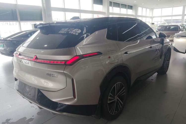 Used Lynk & Co 08 EM-P 2025 245km Ultra-Long Range Halo Rear Right 45 Deg