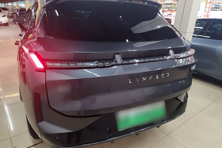 Used Lynk & Co 08 EM-P 2025 120km Long-Range Pro Rear