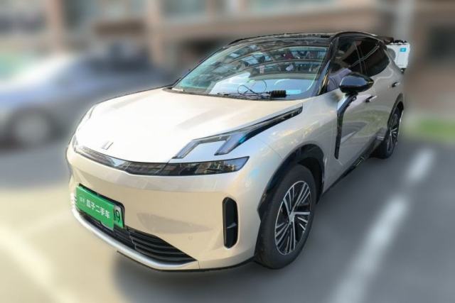 Used Lynk & Co 08 EM-P 2025 245km Ultra-Long Range Halo