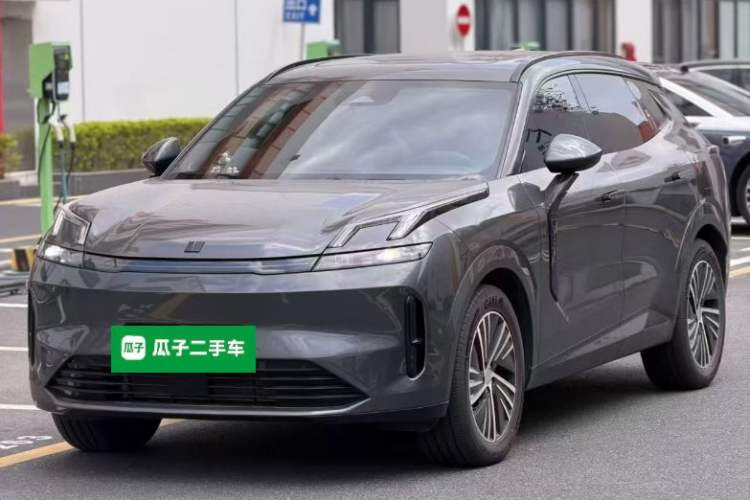 Lynk & Co 08 EM-P 2025 120km Long-Range Pro