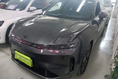 Used Lynk & Co 08 EM-P 2025 120km Long-Range Pro