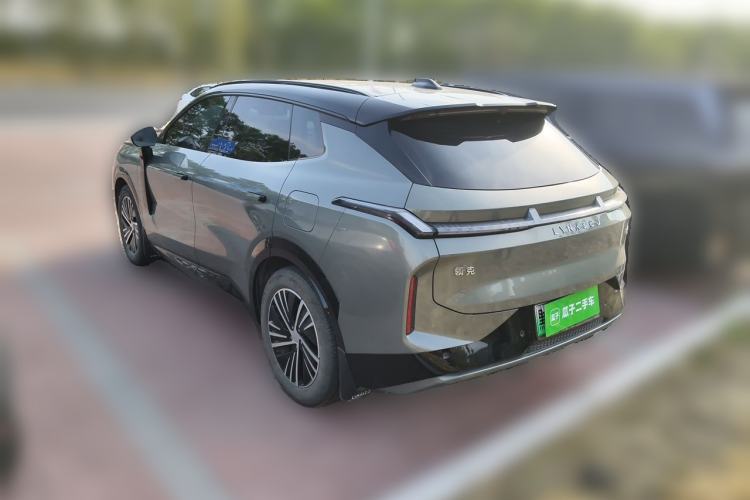 Used Lynk & Co 08 EM-P 2025 245km Ultra-Long Range Halo Rear Left 45 Deg