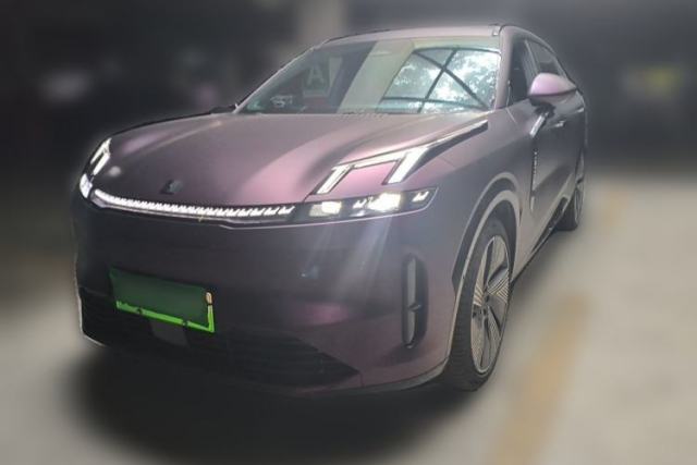 Used Lynk & Co 08 EM-P 2025 220 km All-Wheel-Drive Performance Halo