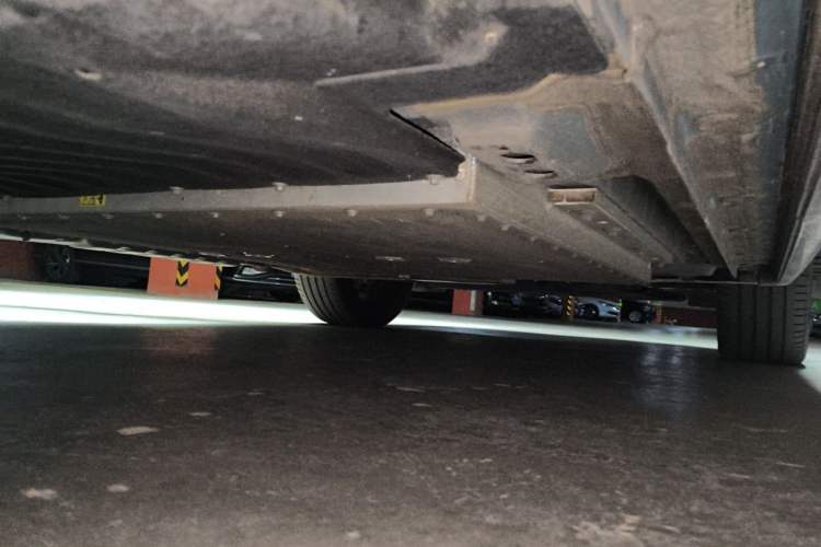 Used Lynk & Co 08 EM-P 2025 220 km All-Wheel-Drive Performance Halo Chassis Rear Right