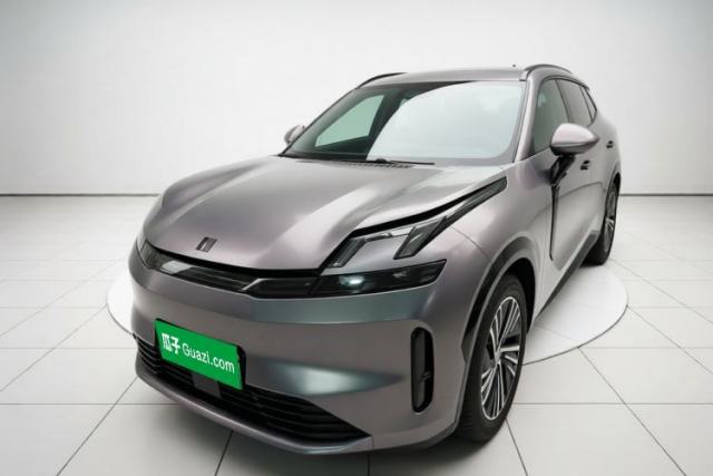 Used Lynk & Co 08 EM-P 2025 245 km Ultra-Long Range Pro