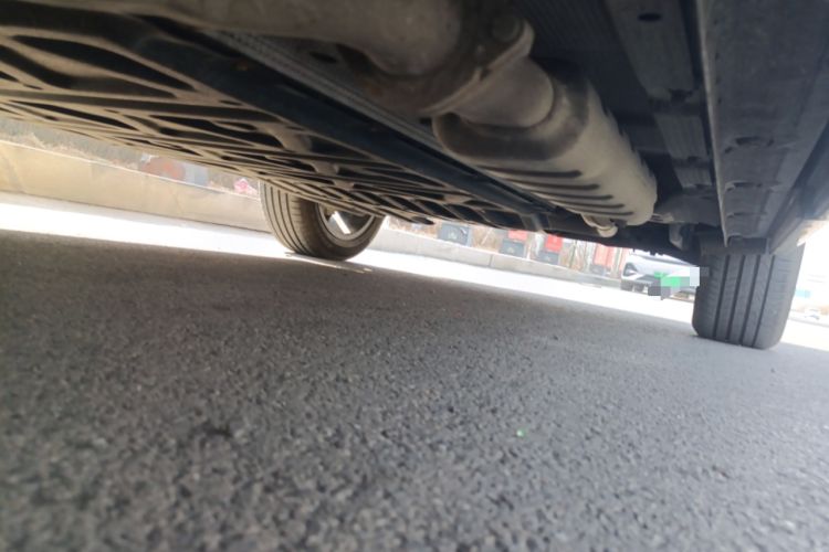 Used Lynk & Co 08 EM-P 2025 120km Long-Range Halo Chassis Front Left