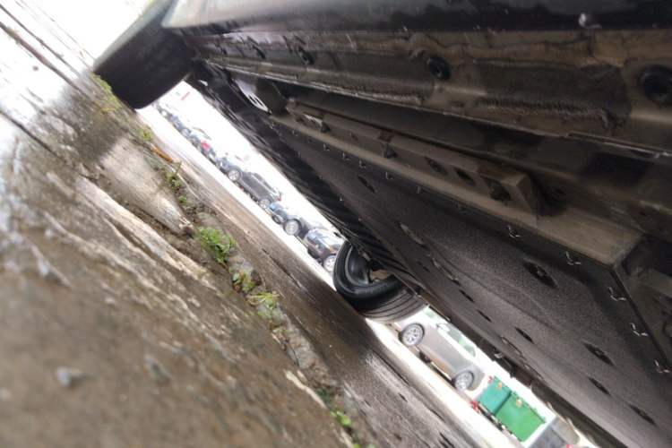 Used Lynk & Co 08 EM-P 2025 120km Long-Range Pro Chassis Front Right