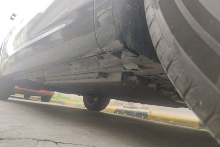 Used Lynk & Co 08 EM-P 2025 120km Long-Range Pro Chassis Front Right