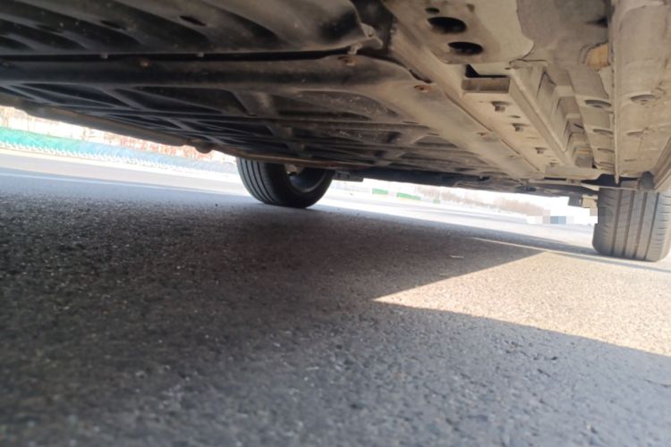 Used Lynk & Co 08 EM-P 2025 120km Long-Range Halo Chassis Rear Right