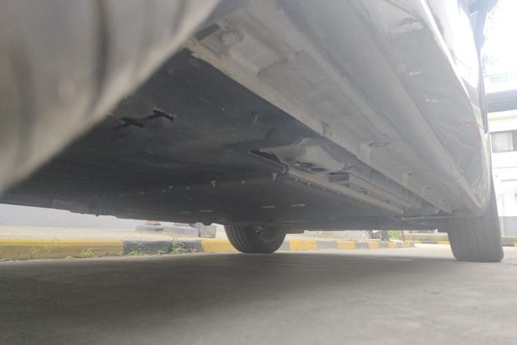 Used Lynk & Co 08 EM-P 2025 120km Long-Range Pro Chassis Rear Right
