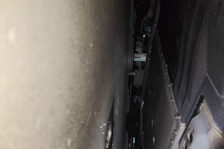 Used Lynk & Co 08 EM-P 2025 120km Long-Range Halo Chassis Rear Right