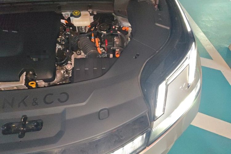 Used Lynk & Co 08 EM-P 2025 120km Long-Range Halo Engine Bay Left