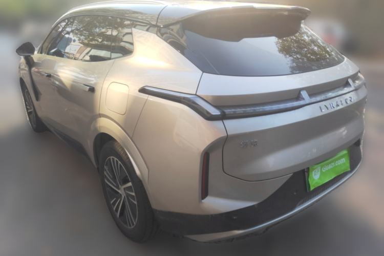 Used Lynk & Co 08 EM-P 2025 120km Long-Range Pro Exterior 3