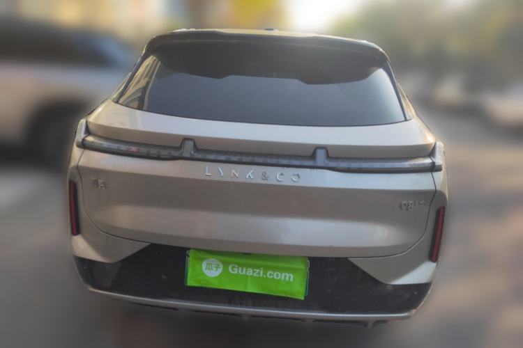 Used Lynk & Co 08 EM-P 2025 120km Long-Range Pro Exterior 4