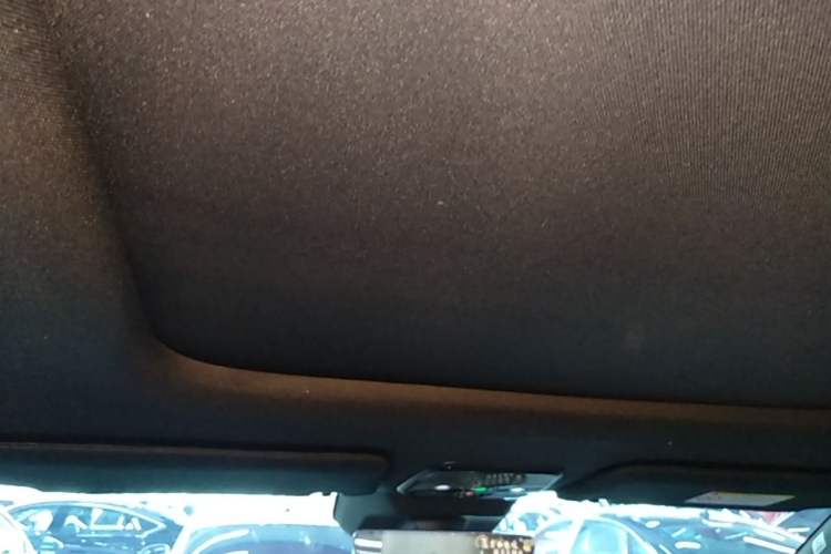 Used Lynk & Co 08 EM-P 2025 120km Long-Range Halo Headliner