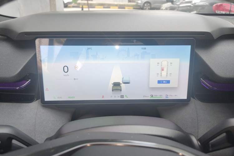 Used Lynk & Co 08 EM-P 2025 120km Long-Range Pro Instrument Cluster
