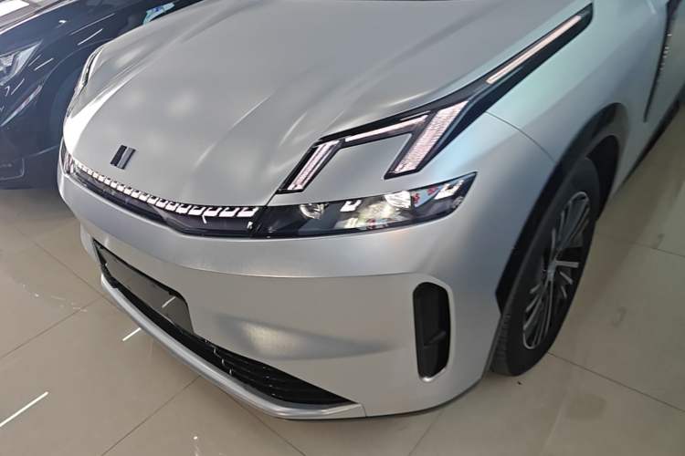 Used Lynk & Co 08 EM-P 2025 120km Long-Range Halo Left Front Headlight