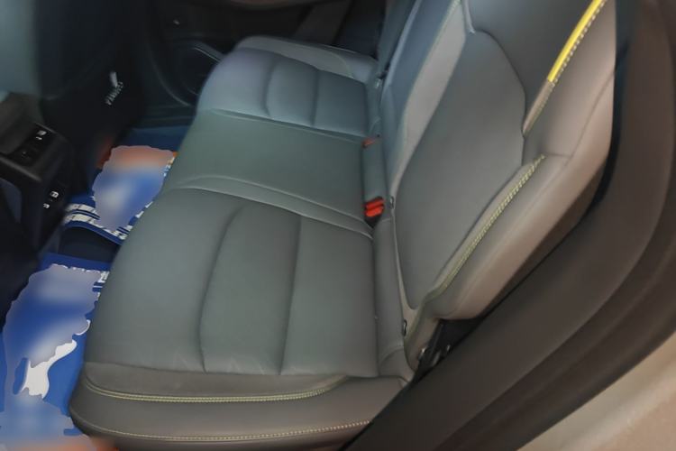 Used Lynk & Co 08 EM-P 2025 120km Long-Range Halo Left Rear Seat