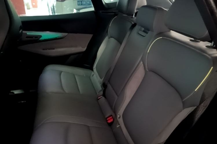 Used Lynk & Co 08 EM-P 2025 120km Long-Range Halo Left Rear Seat