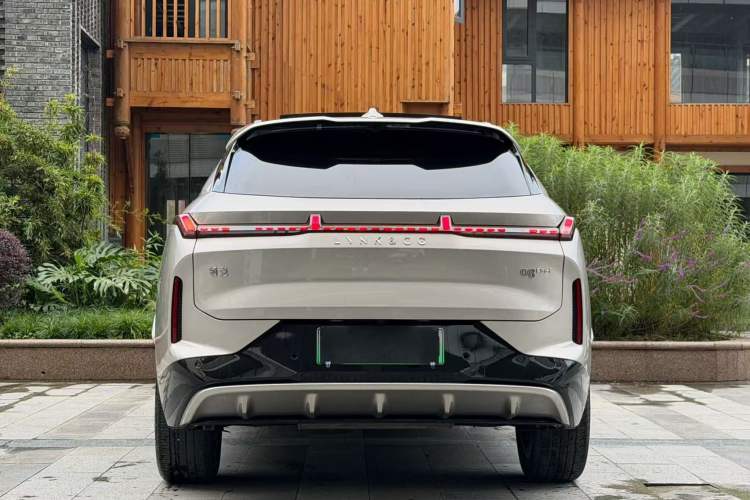 Used Lynk & Co 08 EM-P 2025 120km Long-Range Halo Rear