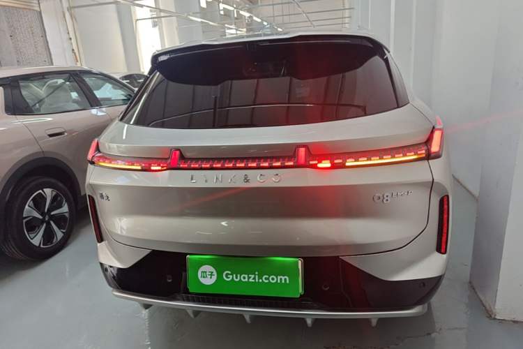 Used Lynk & Co 08 EM-P 2025 120km Long-Range Pro Rear