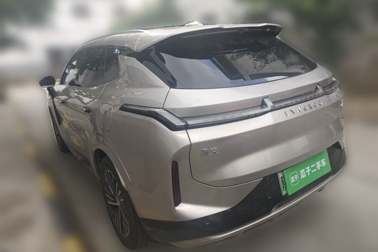 Used Lynk & Co 08 EM-P 2025 120km Long-Range Pro Rear Left 45 Deg