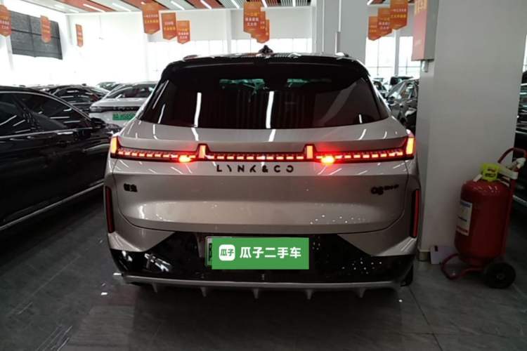 Used Lynk & Co 08 EM-P 2025 120km Long-Range Halo Rear